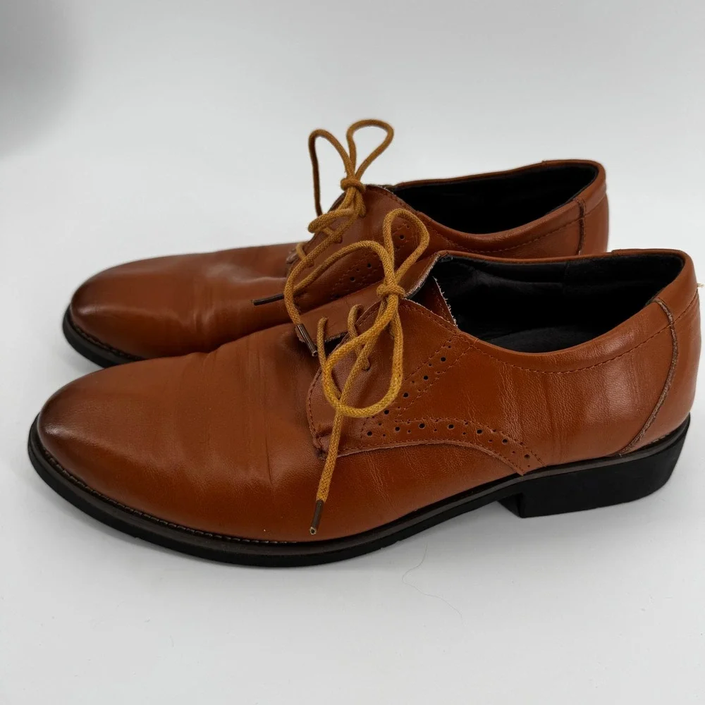 Tan Leather Derby Dress Shoes Almond Toe Brogue Detail Mens Size 245 /US 6.5